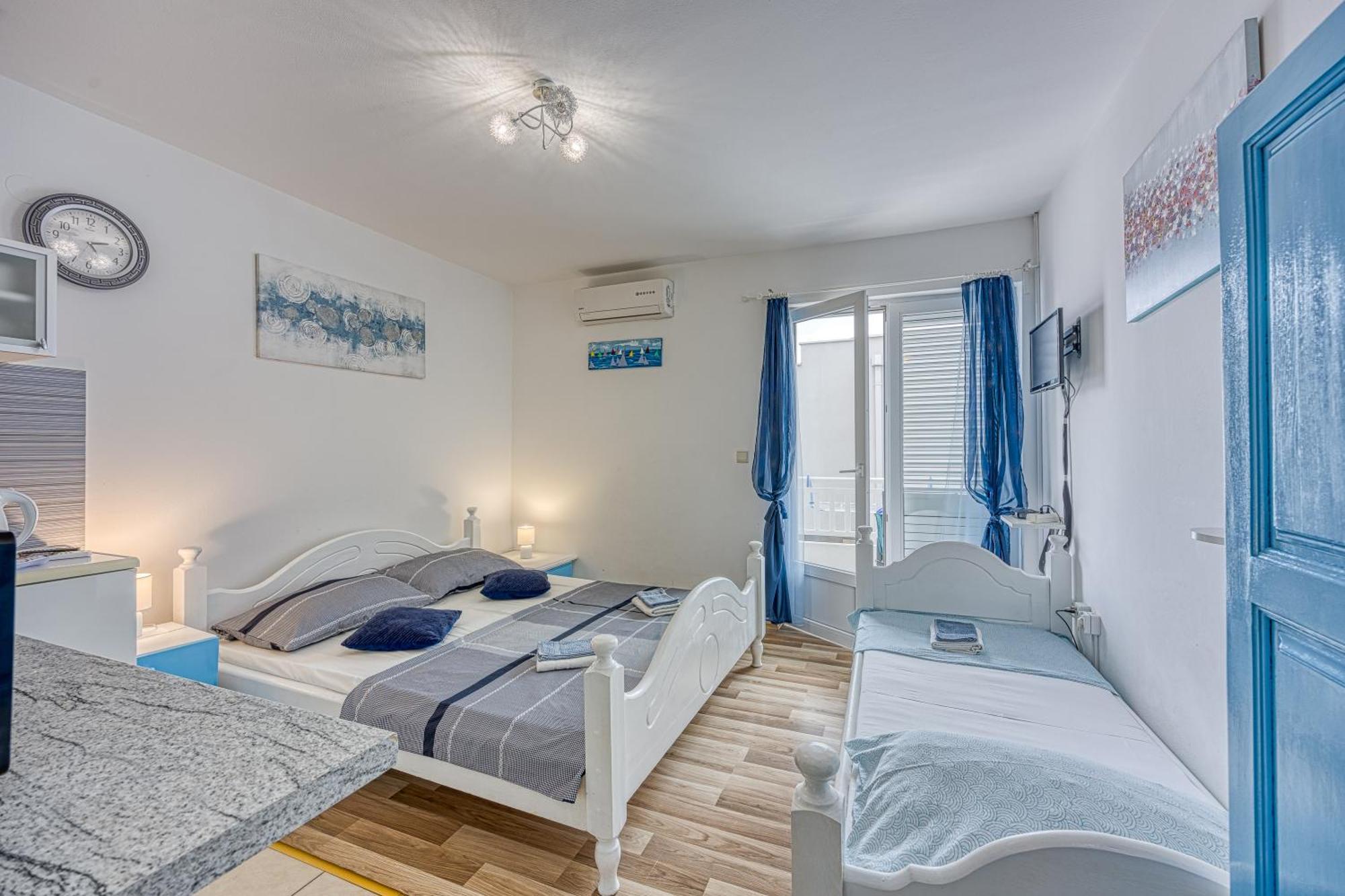 Studio Apartmani Ivanda Makarska Exteriör bild