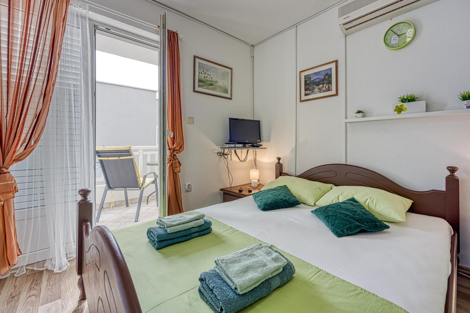Studio Apartmani Ivanda Makarska Exteriör bild
