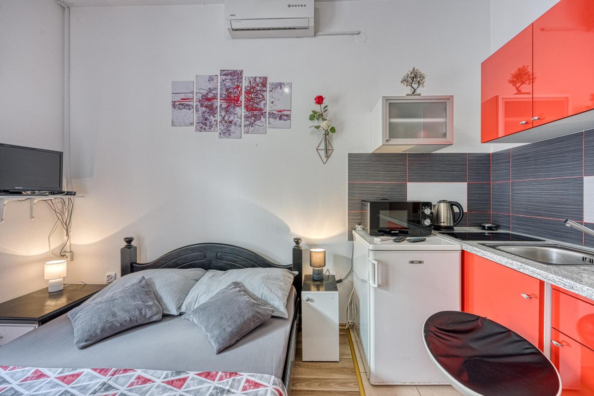 Studio Apartmani Ivanda Makarska Exteriör bild