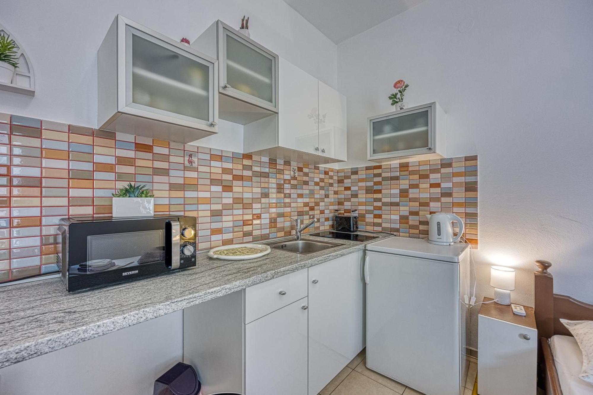 Studio Apartmani Ivanda Makarska Exteriör bild