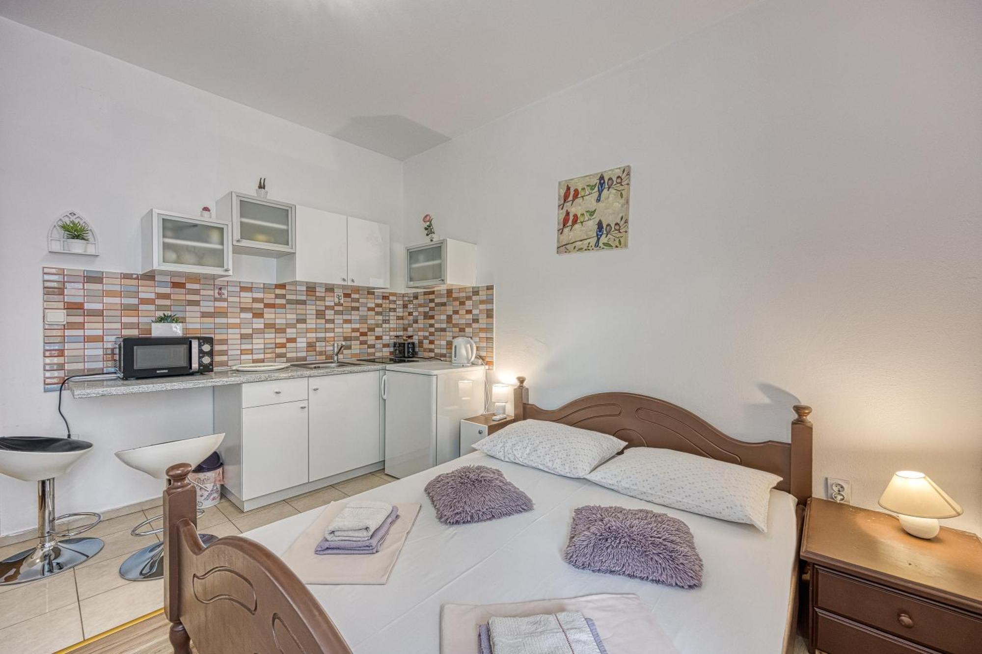 Studio Apartmani Ivanda Makarska Exteriör bild