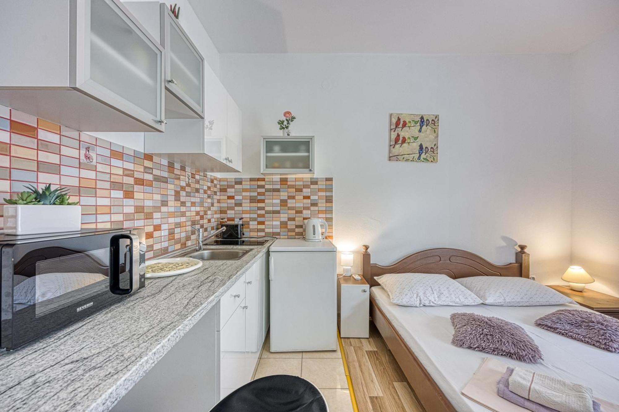 Studio Apartmani Ivanda Makarska Exteriör bild